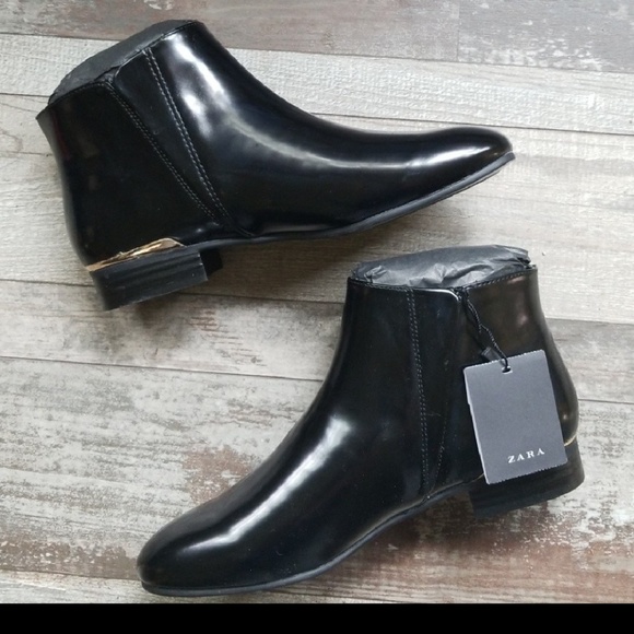 Zara Shoes - Zara black patent flat ankle booties size 6